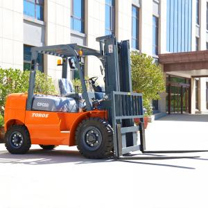 China Solid Tire 2.5-3.5 Ton Diesel Forklift Heavy Duty Forklift Truck For Warehouse wholesale