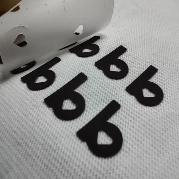 Matte Silicone Heat Transfer Logo Flat Screen Printing Logo Customized