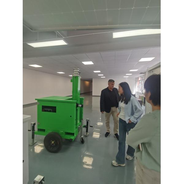 Weather-Resistant Design Solar Powered Camera 5G Video Security Trailer For large-scale factories Monitoring
