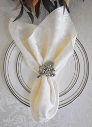 Buy cheap plain napkins from wholesalers