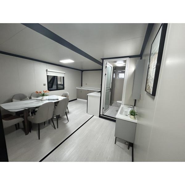 40ft Expandable Container Home Temporary Shelter With Bathroom