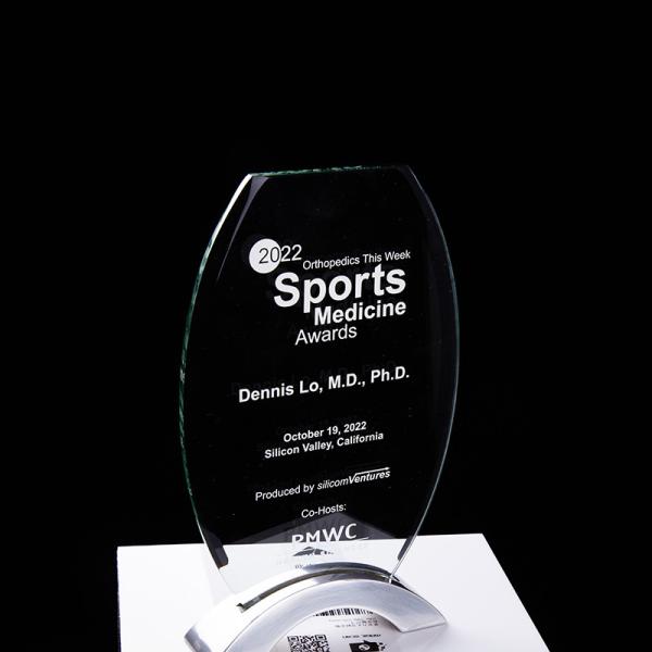 Safe Package Sport Golf Club Customizable Football Medal Transparent Glass Trophy Cup