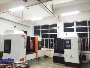 Column Crossbeam CNC Engraving Machine Linear Guide Way Rib Reinforced Structure