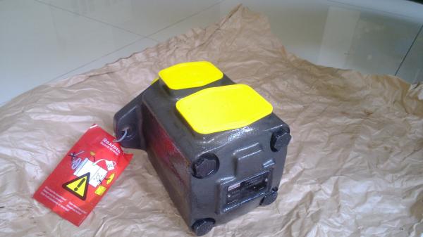 Quality PVQ51-1X/139-040RA15DDMC Rexroth PV series variable vane pump for sale