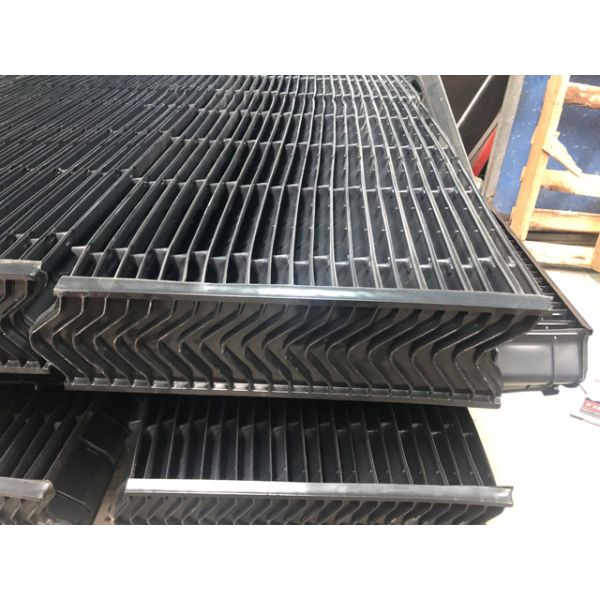 PVC 145MM EAC Drift Eliminator Of Cooling Tower Counterflow Crossflow Cellular Design 4