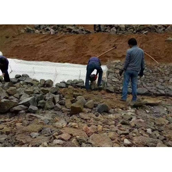 China OHSAS 18001 Gabion Baskets 2mx1mx1m Gabion Wire Mesh wholesale