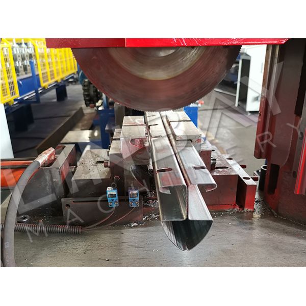 Automatic Galvanized Steel Wire Mesh Fence Post Roll Forming Machine With Flying Saw Cut