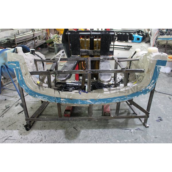 Plastic Car Parts Reaction Injection Molding RIM Low Volume Prototypes to Production