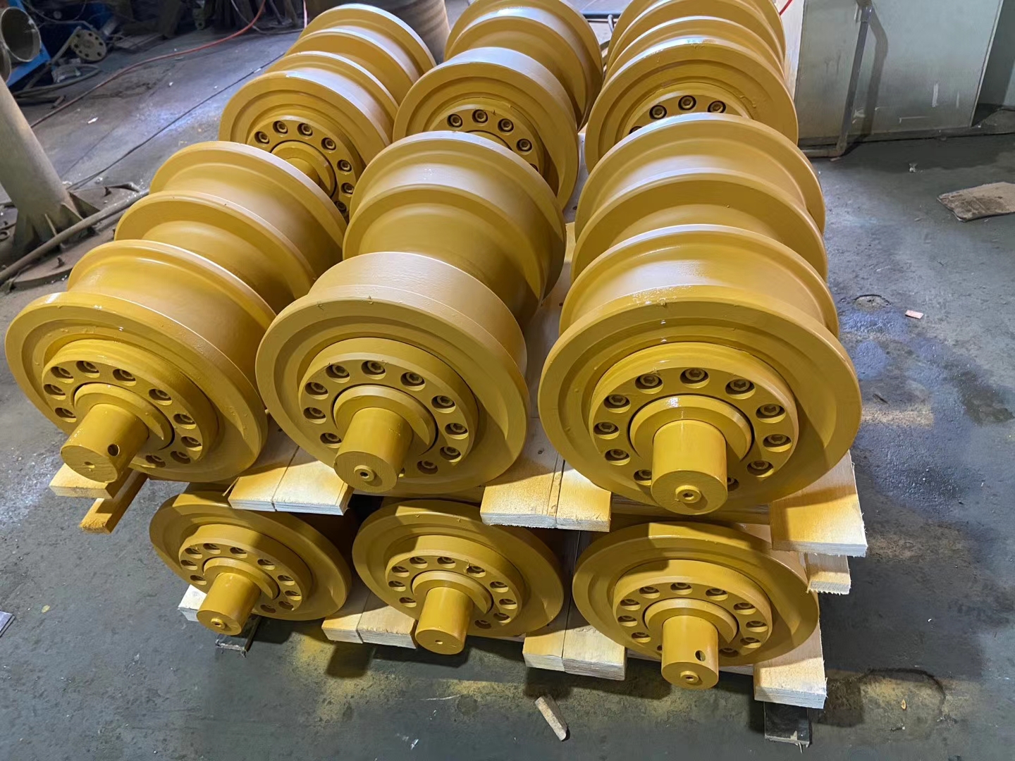 EX60-2 9096314 Carrier Roller Excavator Spare Parts with High Strength and Durability