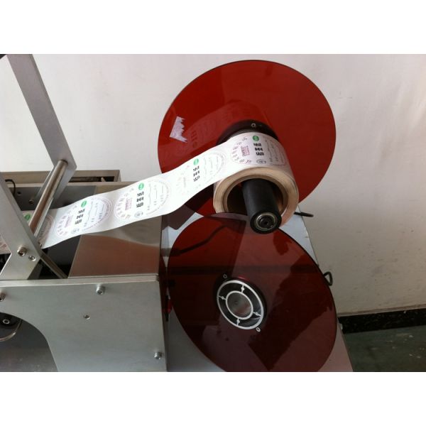 750W SS304 Sticker Labeling Machine Round Bottle Labeling Machine 50PCS/min
