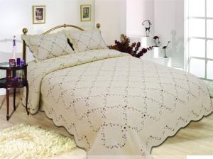 China Multi Bedcover Sizes Embroidery Quilt Kits With Silky Comfortable Touch wholesale