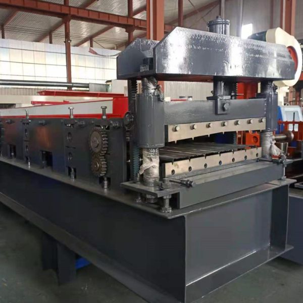 8.5kw Rib Lath Roof Sheet Rolling Machine For Plastering Background