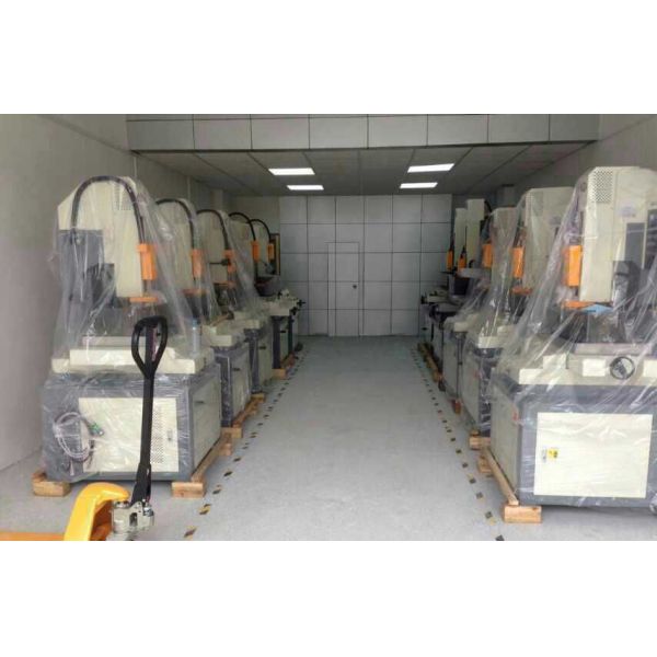 Super EDM Hole Drilling Machine Fast Processing Speed And Low Consumption