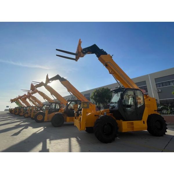 3 Stage / 4 Stage Mast Type Telescopic Forklift Boom Telescopic Crane Loader 7400 kg