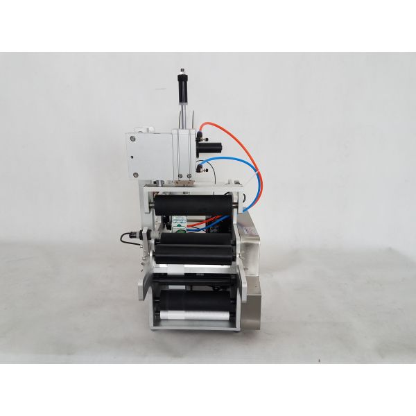 Desktop Adhesive Sticker Semi Automatic Bottle Label Applicator Pneumatic Type
