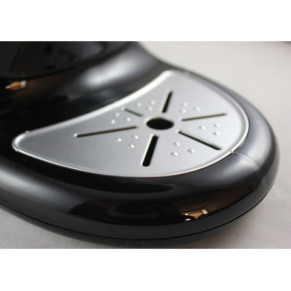 Black White Mini Espresso Coffee Machine , 0.9L 2.5Bar 60mm Pod Coffee Maker