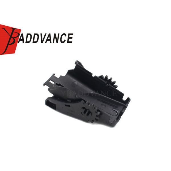 2208728-1 / 2208723-1 MCON Interconnection System Automotive Connector Covers Cable