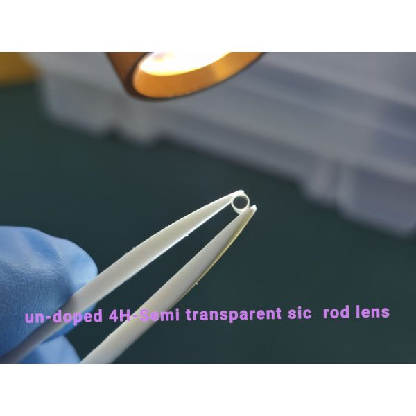 Polished Undoped 4h Semi Sic Single Crystal Rod Lens high purity