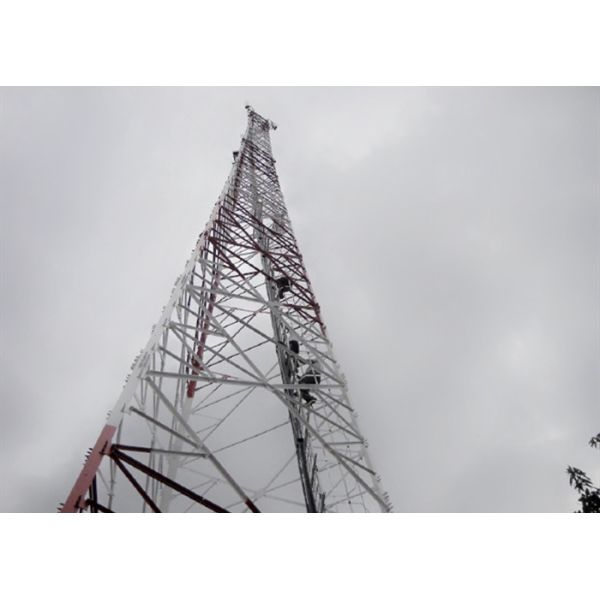 3 Legged Lattice Steel Towers Free Standing Height 90m For Antenna Supporting