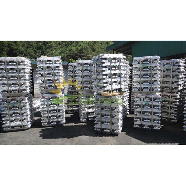 Easily Installed Ground Mount Solar Racking Systems , Ballasted Ground Mount