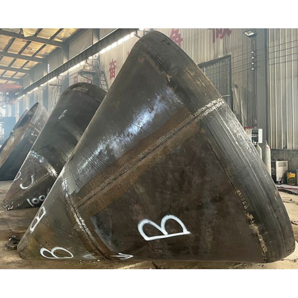 OEM / ODM Conical Head Vertical Tilting Cone Boiler Head Large Diameter