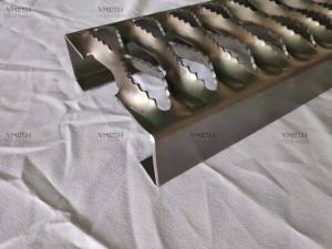 China Antiskid Aluminum Diamond Plank Grating Grip Span Safety Grating 2-5m Length wholesale