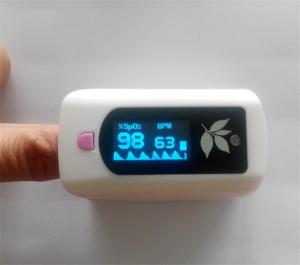 3 in 1 SpO2 / PR / Temp Fingertip Pulse Oximeter With LCD Diaplay