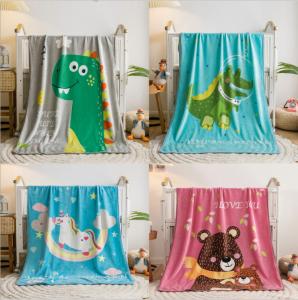 China 100 Polyester Fleece Throw Blankets Machine Weaved For Living Room wholesale