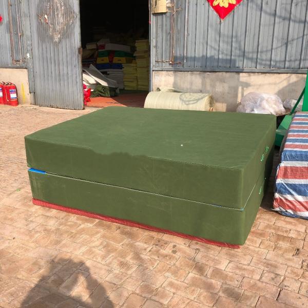 Waterproof Outdoor Gymnastics Mat , Children Large Gym Mat Green PVC Material