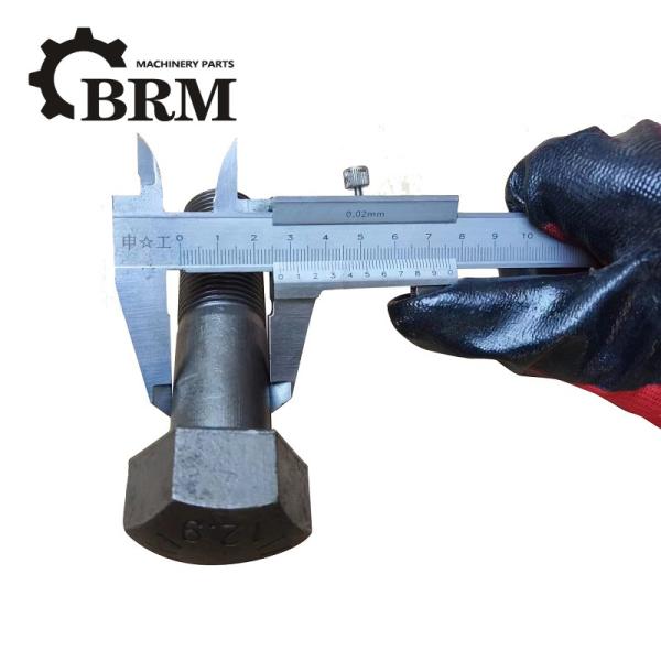 ISO Track Shoe Bolt Stainless Steel Excavator Bulldozer Heat Treatment