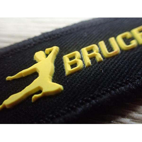 Pantone Color Custom Clothing Patches 3D Silicon Injection Interlocking Edge Woven Label