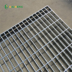 China Silver White Antiskid Serrated Metal Grating Ladder Walkway Mesh wholesale