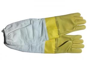 China #13 Yellow  Goat Skin  And Smoothy Leather Wrist Protector  And White Cloth Sleeve   Bee Glove wholesale