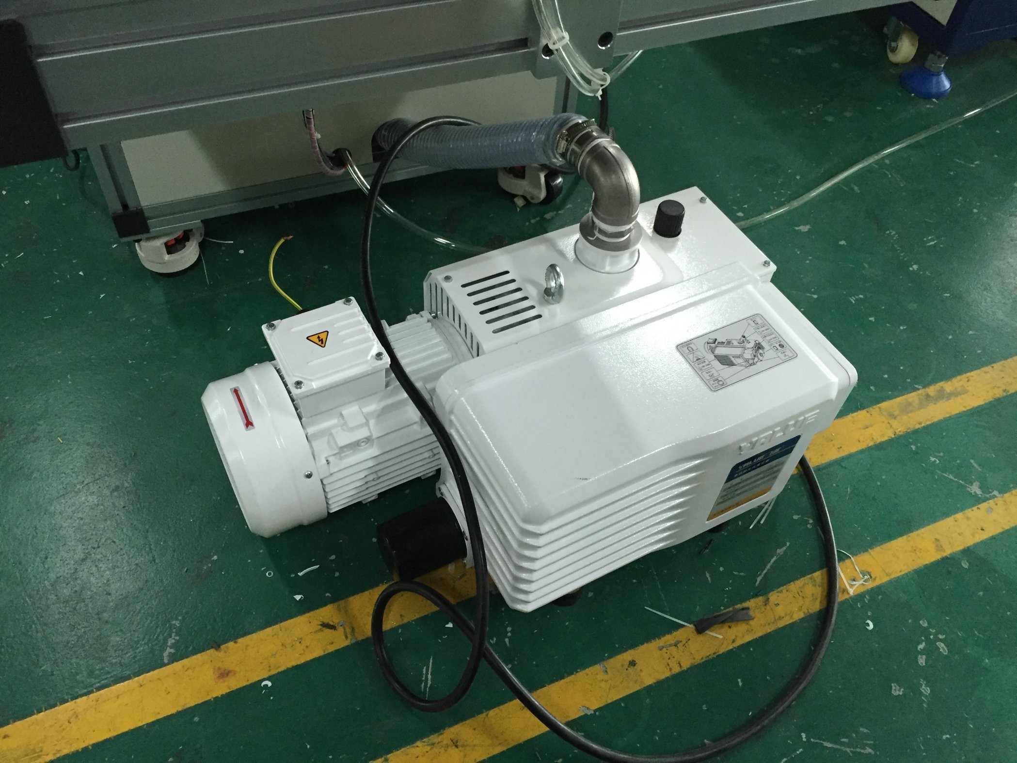High Precision Fully Automatic Vacuum Chamber Glue Potting Machine Customization