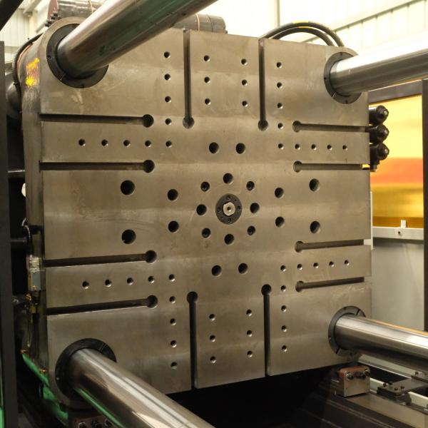 OC-400H Deep Cavity Bucket Making Injection Molding Machine For Plastic Mop Bucket