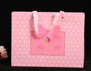 China Delicate Custom Printed Paper Bags / Pink Paper Carrier Bags For Toys / Jewelry wholesale