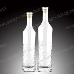 China Round Shaped 750 ML White Flint Glass Liquor Bottles wholesale