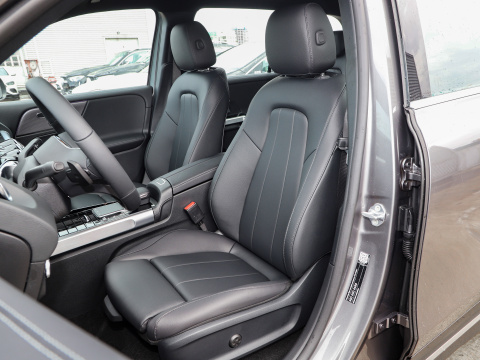 German luxury high quality large space electric SUV of 2022 EQB 260 new model in good price new and used car for sale