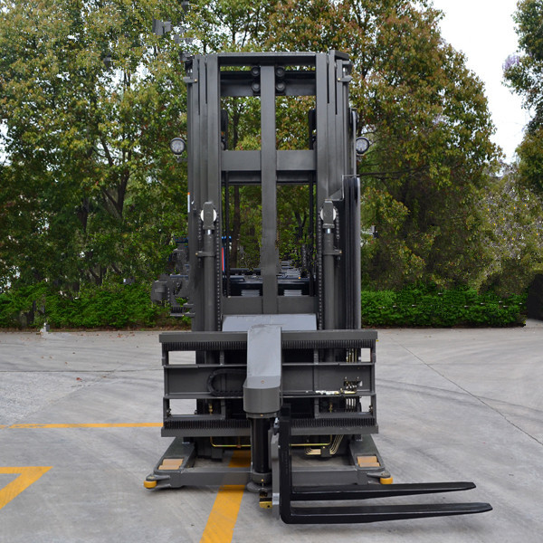 1.5 Ton 3 Ways Electric Pallet Stacker Locked Rear Axle For Narrow Aisle