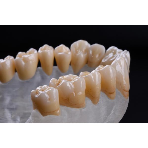 Super Translucent Zirconia Block with 1200 MPa Flexural Strength