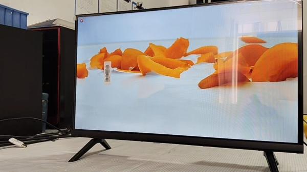 Quality 24 Inch Small Size LCD TV Analog PAL/NTSC/SECAM No-OS IPS Flat Screen for sale