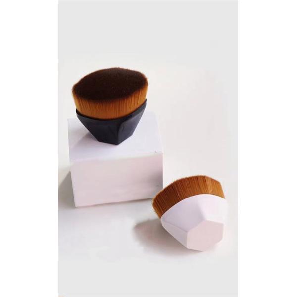Premium ABS Plastic Makeup Brush Provides Superb Ability To Hold Powder
