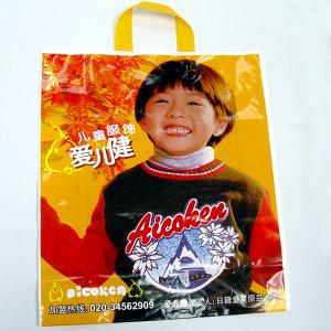 China LDPE Customized Plastic Handle Bags Printing Sustainable Handbag on sale