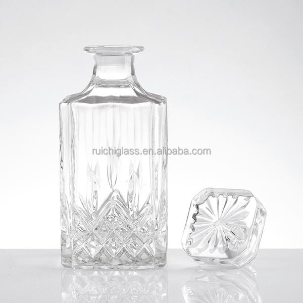 Custom Liquor 700ml Gin Bottle Square Shaped Empty Alcohol Brandy Whisky Glass Bottles