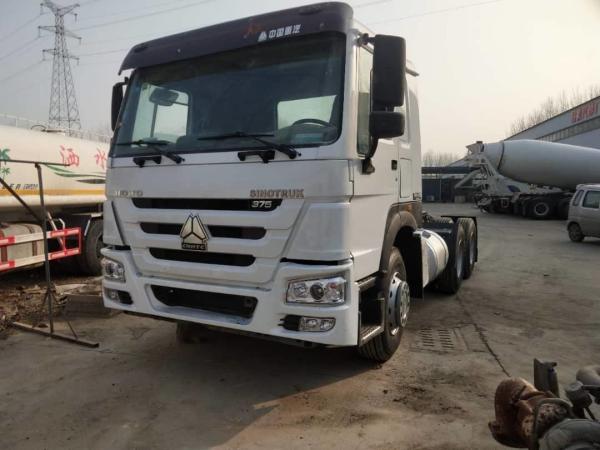 Used Sinotruk Howo 6x4 Tractor Truck