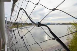 China Anti Drop 304 Stainless Steel Rope Mesh 30*30 Rope Net Fence wholesale