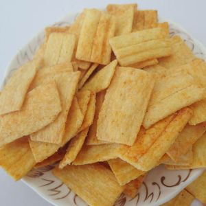 China Addictive healthy grain snacks, brittle millet rice crust rice cracker wholesale