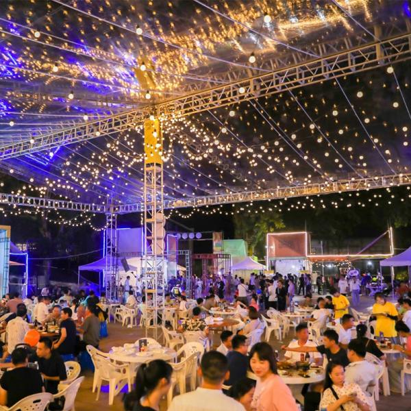 White Pearl Outdoor Patio Globe String Lights Black Wire G50 LED Waterproof String Lights Suspension Type Patio Lights Decor