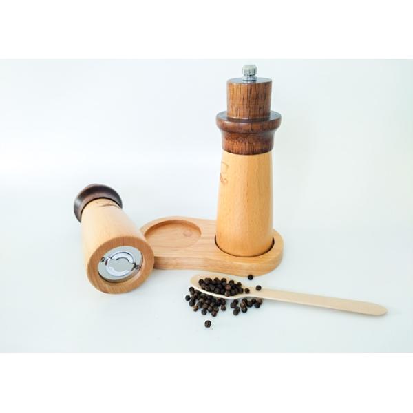Classic Look Wooden Salt And Pepper Grinders for Elegant Dining Experience