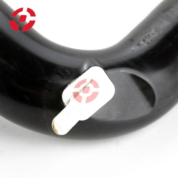 Intercooler Exhaust Hose Turbocharger Intercooler Pipe T2H6775 XE Pressure Hose For Jaguar Intercooler Hose To Throttle Body